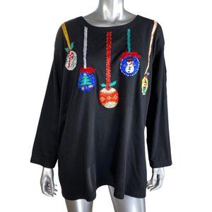 Victoria Woman Embroidered Ornament Tunic Top 2X